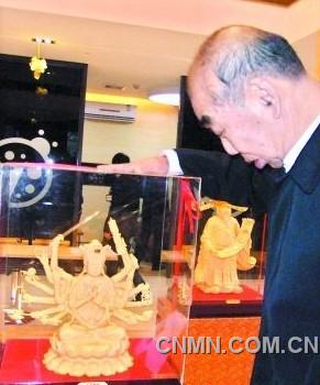2萬元黃金工藝品含黃金不過千元。