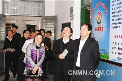 湖南省有色金屬管理局黨組書記、局長宋建民在講話中充分肯定了建立共同維穩(wěn)機(jī)制8年來取得的成績和經(jīng)驗(yàn)，客觀分析了湖南有色金屬行業(yè)改革、發(fā)展和穩(wěn)定工作面臨的形勢，提出了創(chuàng)新社會管理，進(jìn)一步做好維護(hù)社會穩(wěn)定，促進(jìn)有色產(chǎn)業(yè)發(fā)展的新舉措。