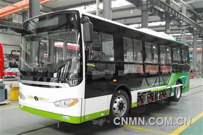 中鋁西南鋁試制的全鋁車(chē)身新能源客車(chē)。